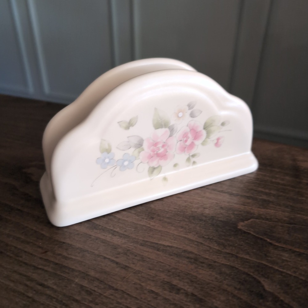 Pfaltzgraff Tea Rose Napkin Holder Ivory Pink Floral Ceramic Vintage Cottagecore